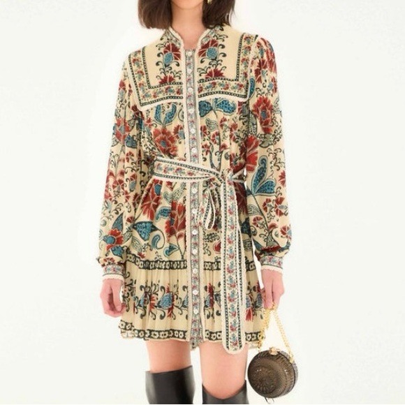 FARM Rio Dresses & Skirts - NWT - FARM Rio Button Down Long Sleeve Dress w/ Belt